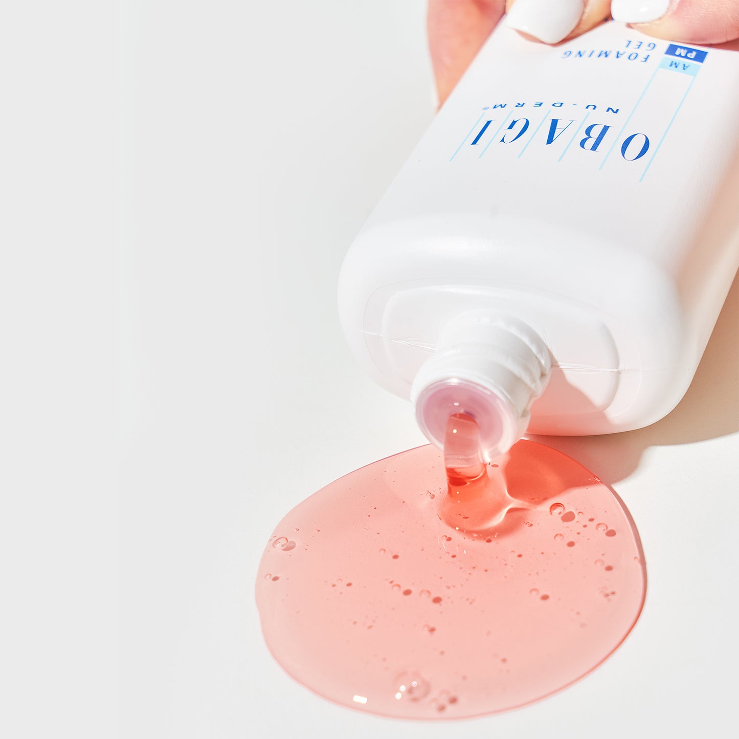 FOAMING GEL